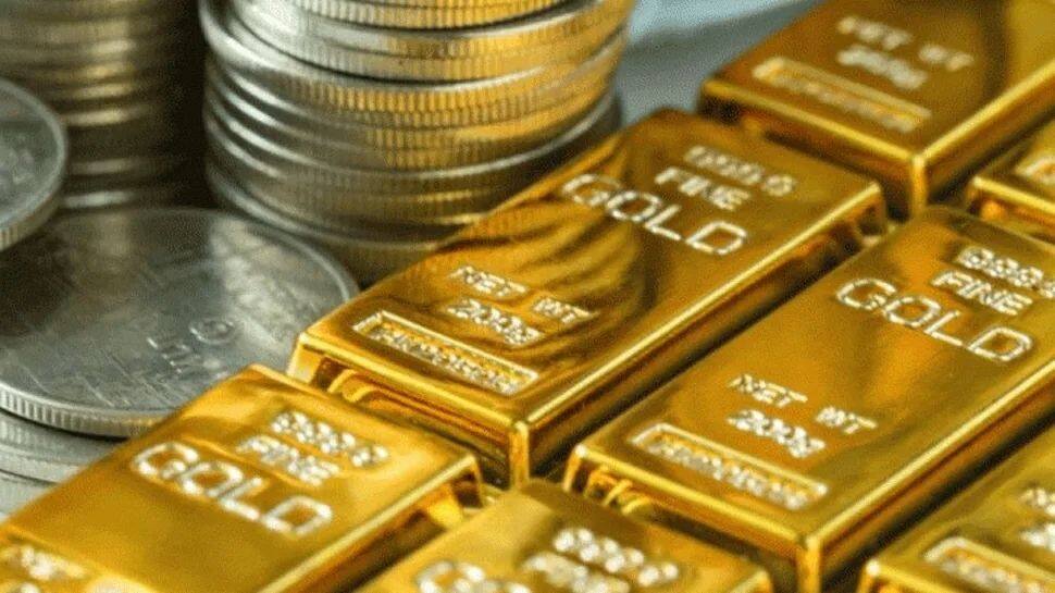 Gold Price Today, March 11: Gold tumbles Rs 200; silver jumps Rs 193