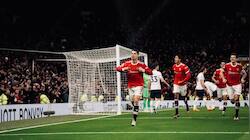 WATCH: Ronaldo scores HATTRICK as Man Utd beat Tottenham 3-2 