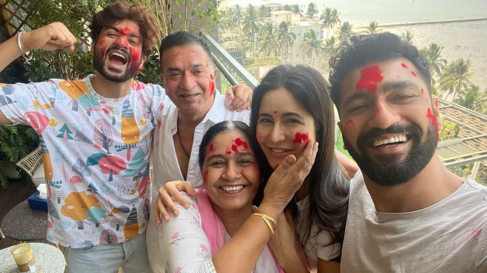 Katrina Kaif celebrates first Holi with Vicky Kaushal’s family, Shweta Bachchan reacts: Pics