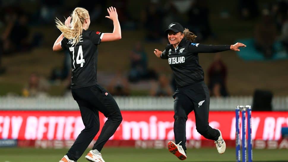 NZ-W vs ENG-W Dream11 Team Prediction, Fantasy Cricket Hints: Captain, Probable Playing 11s, Team News; Injury Updates For Today’s NZ-W vs ENG-W ODI World Cup Match at Eden Park, Auckland at 03:30 am IST on March 20