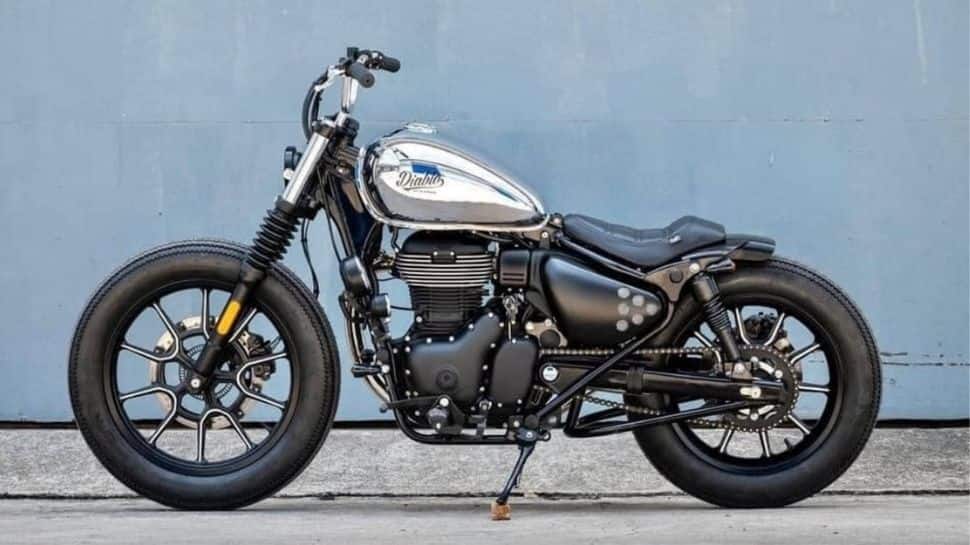 This cool looking Bobber is actually a modified Royal Enfield Meteor 350, check pics