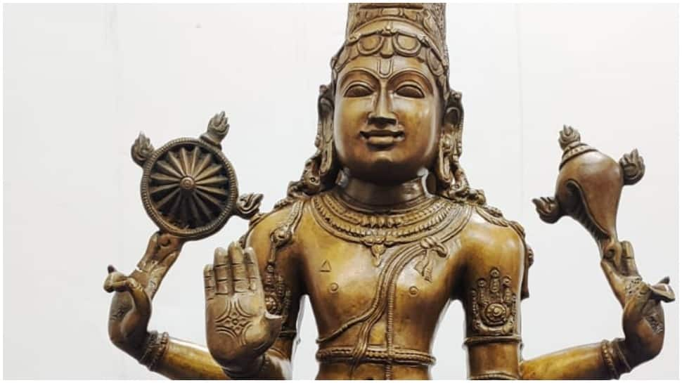 Antique idol seized at Bengaluru airport; Exporter arrested