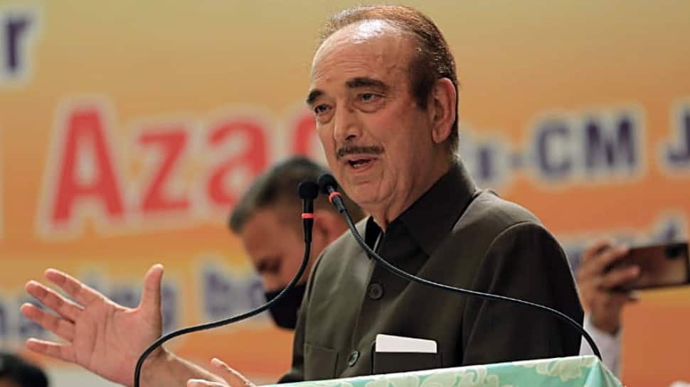 90 per cent of &#039;evils&#039; in society are because of politicians: Congress leader Ghulam Nabi Azad