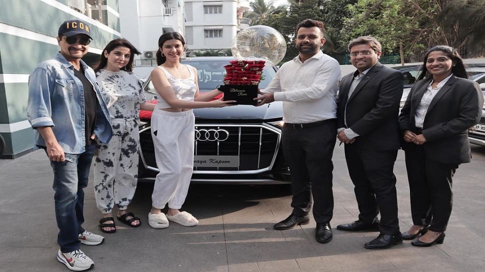 Actor-Influencer Shanaya Kapoor buys Audi Q7 worth Rs 80 lakh, check pics HERE