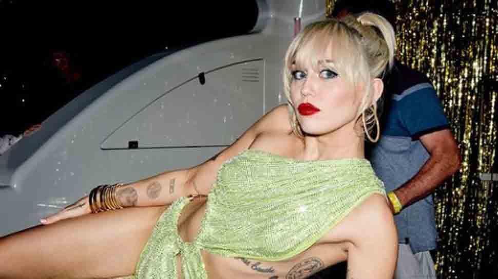 Miley Cyrus plane struck by lightning on route to Paraguay concert