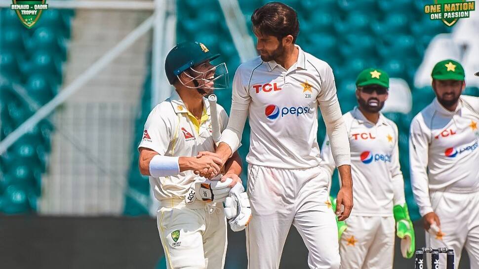 Pakistan vs Australia 3rd Test: Shaheen Shah Afridi dismisses David Warner with a beauty, then shakes hands with opener, WATCH