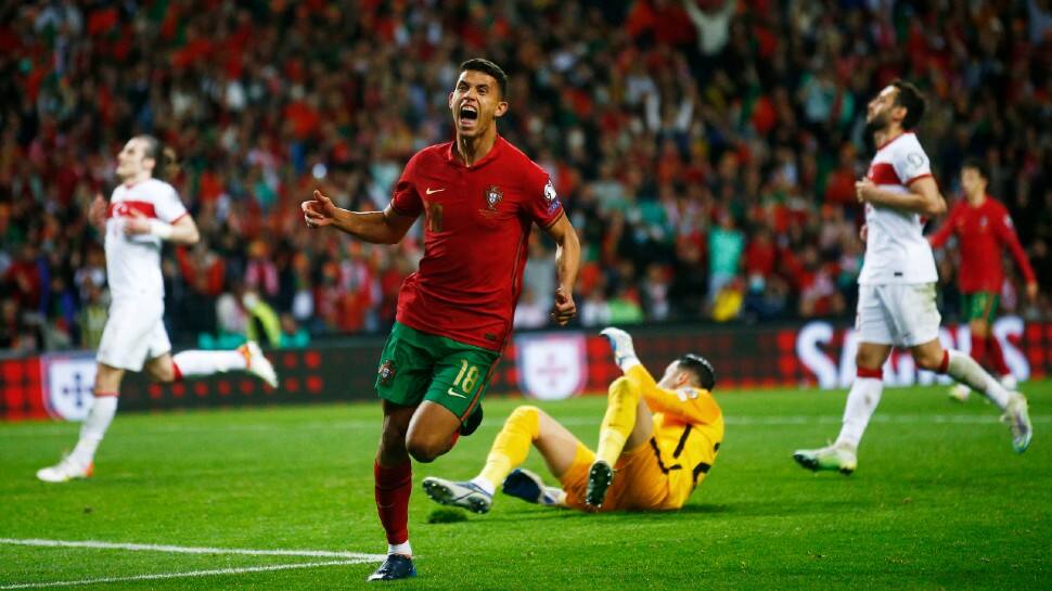 Cristiano Ronaldo’s Portugal survive late drama to beat Turkey in FIFA World Cup 2022 playoff semi