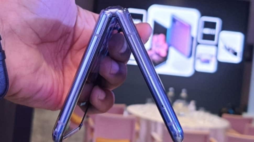 Samsung might launch third foldable this yr –Examine design and options