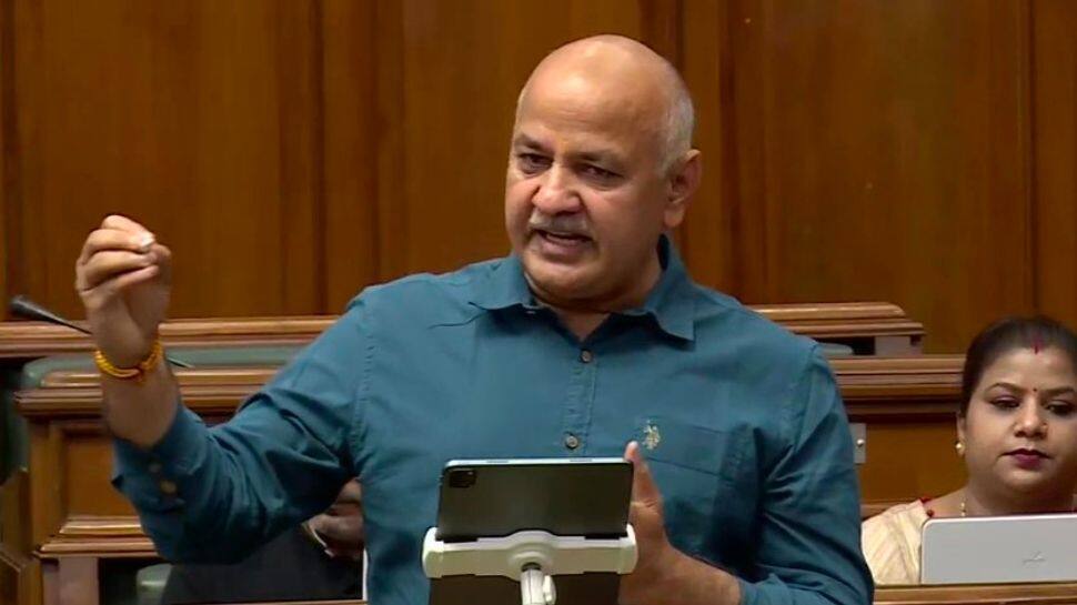 Manish Sisodia presents Delhi&#039;s Rs 75,800 cr &#039;Rozgar budget&#039;, promises new electronic city