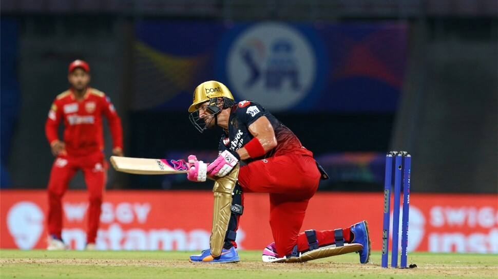 Royal Challengers Bangalore captain Faf du Plessis recorded the fourth-highest score (88) by a player on captaincy debut in IPL. Du Plessis completed 3000 runs in the league. He reached the feat in his 94th innings and became the joint third-fastest player with David Warner to get the milestone. Gayle and KL Rahul took 75 and 80 innings respectively. (Photo: IANS)