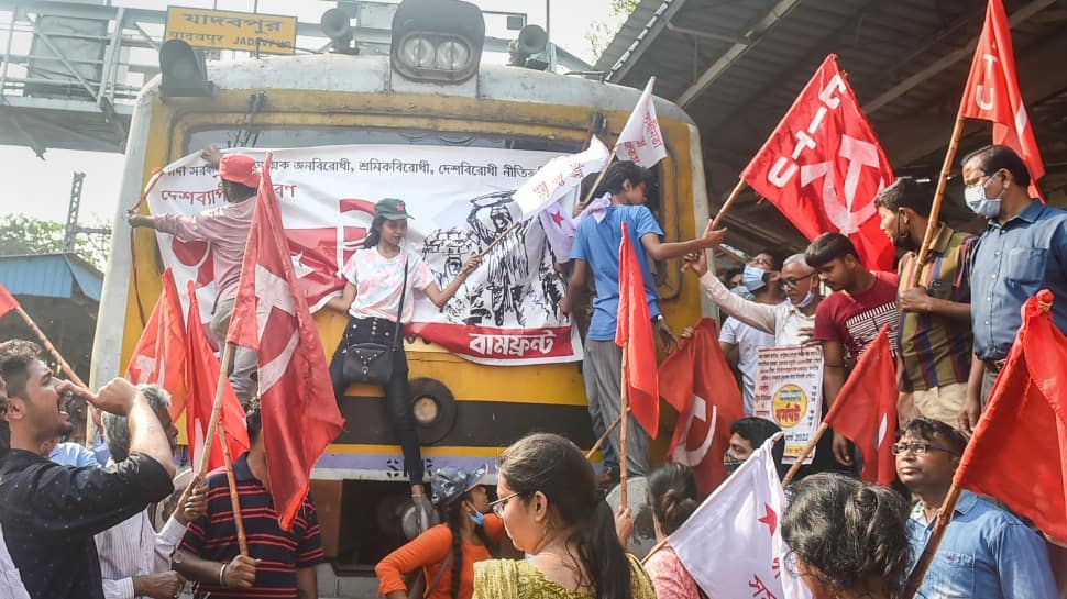 Bharat bandh hits normal life, transport services affected in West Bengal, Kerala, Tamil Nadu