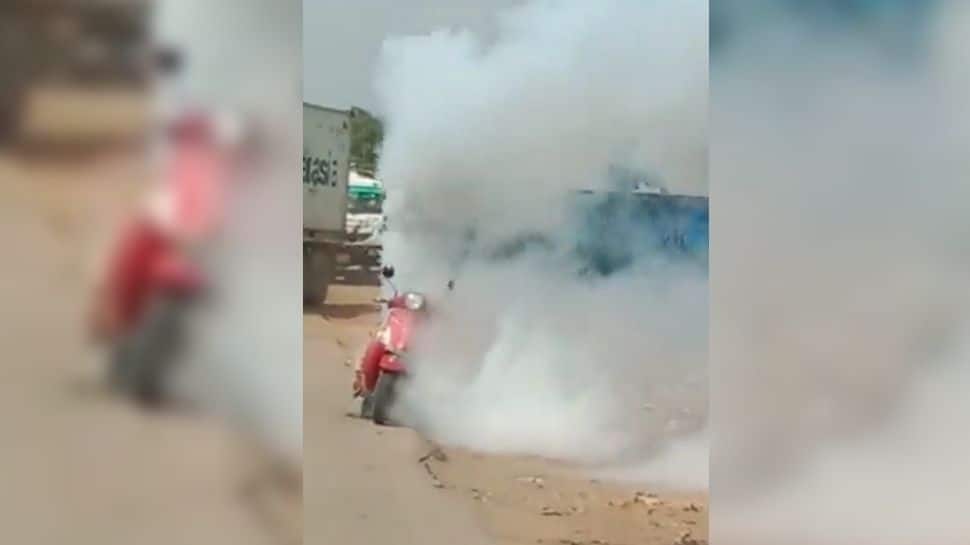 Yet another electric scooter catches fire, 4th such incident after Ola and Okinawa - Watch video