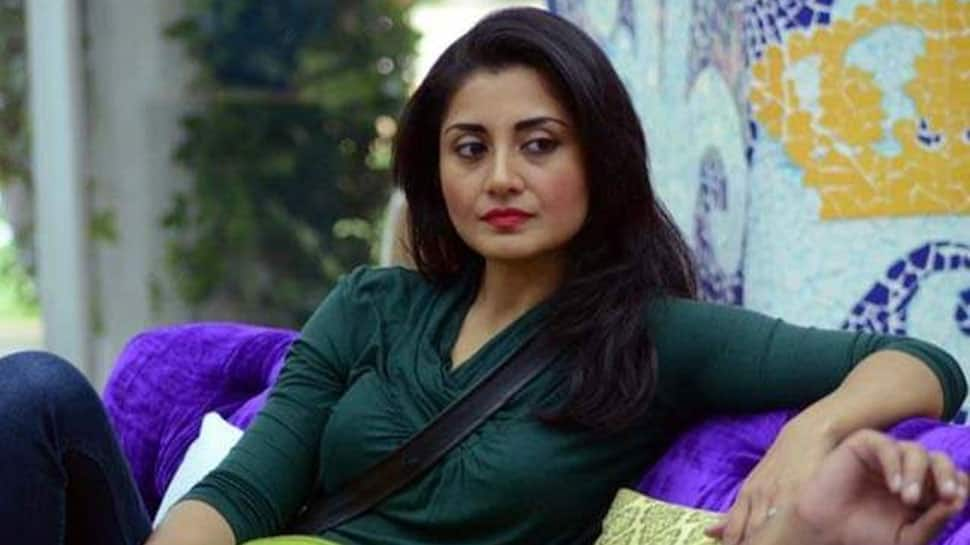 Salman Khan&#039;s co-star Rimi Sen cheated of over Rs 4 cr, Goregoan businessman booked