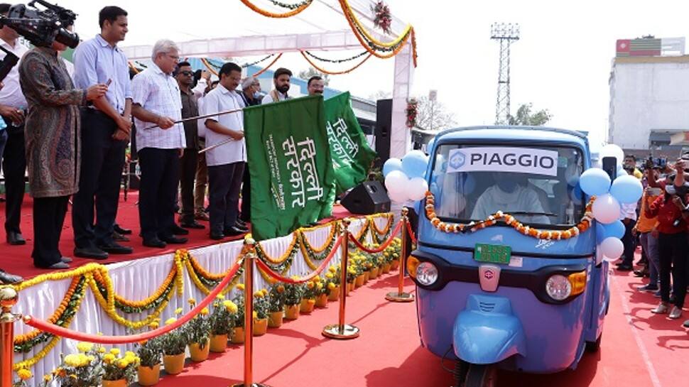 Soon ride on electric auto in Delhi, CM Arvind Kejriwal flags off 20 EVs