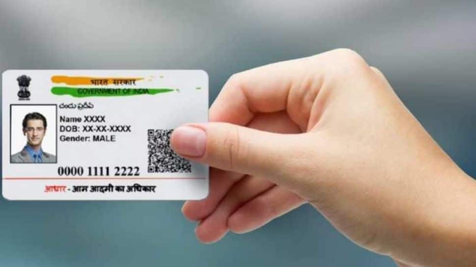 Want to change photo in Aadhaar card? Check steps to update photograph in  simple steps | Personal Finance News | Zee News