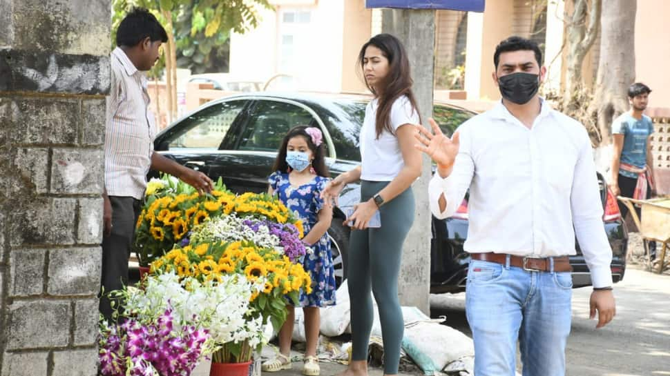 Mira Rajput, Misha Kapoor papped