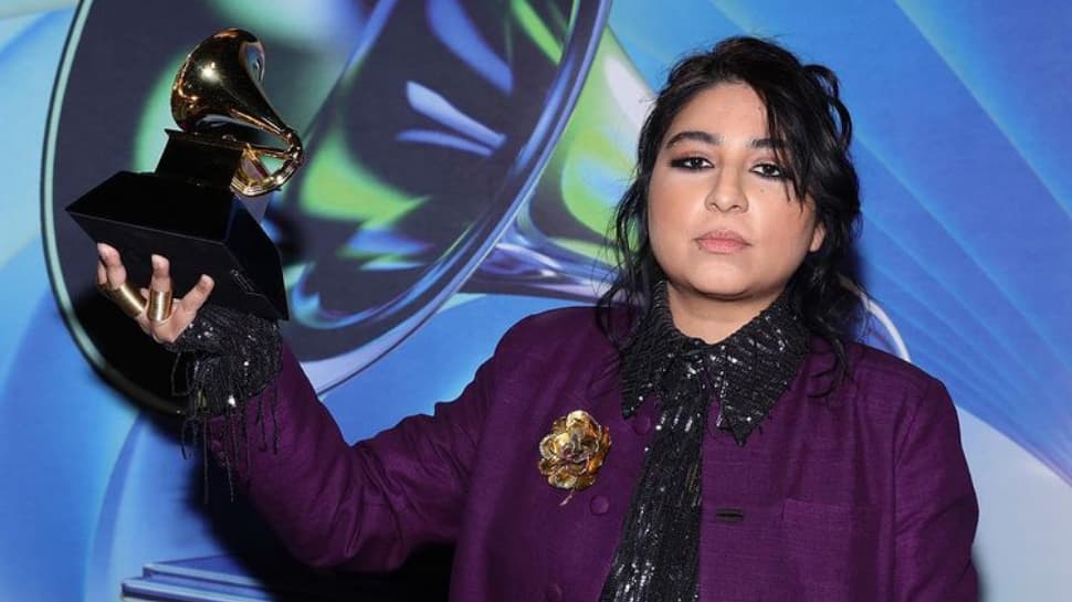 Grammys 2022: Arooj Aftab becomes first Pakistani woman to win the music award for ‘Mohabbat’