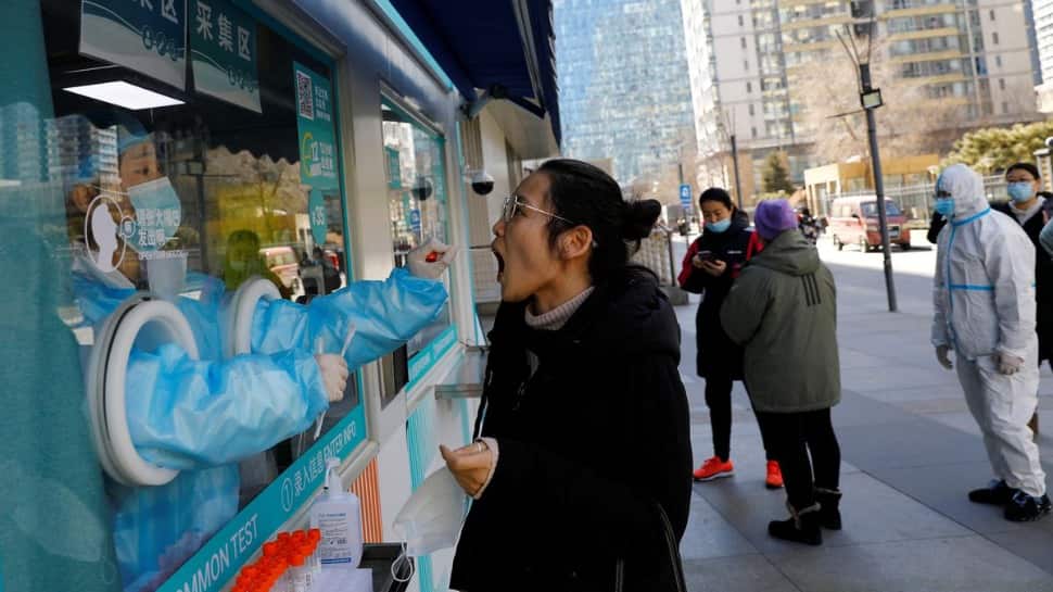 China adds 1,366 new local Covid-19 cases; military, doctors sent to Shanghai to test 26 million residents China adds 1,366 new local Covid-19 cases; military, doctors sent to Shanghai to test 26 million residents