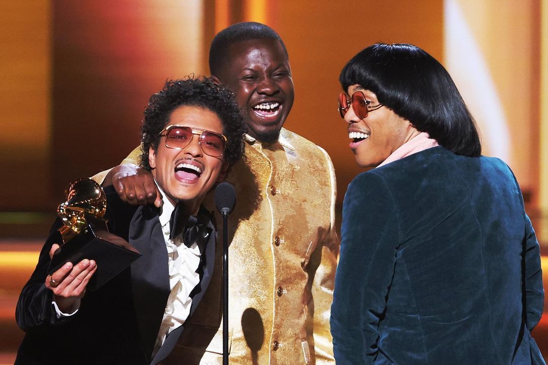 Silk Sonic wins big at Grammys 2022