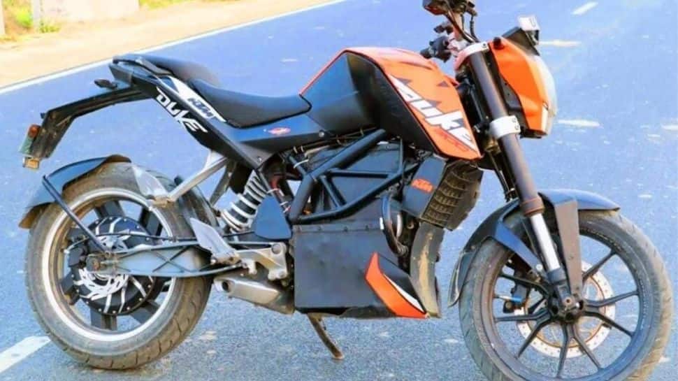 Ktm duke 200 battery best sale life