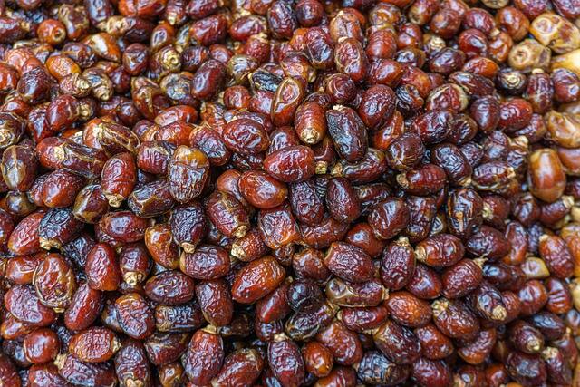 Dates help in managing blood-sugar levels and is good to control Diabetes