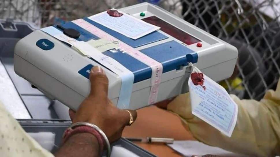 Bihar MLC Polls: Counting of votes underway, JD (U) luggage first seat