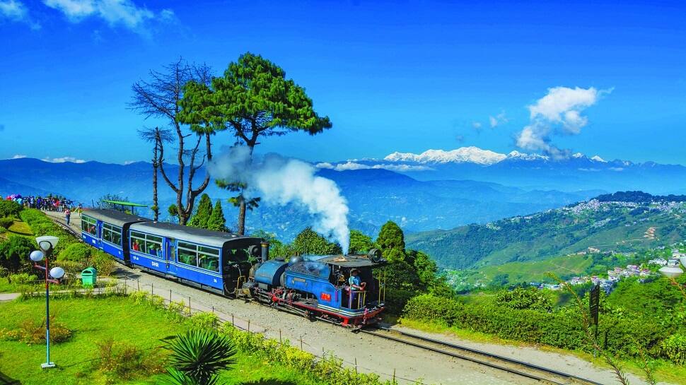 Darjeeling Toy Train, West Bengal