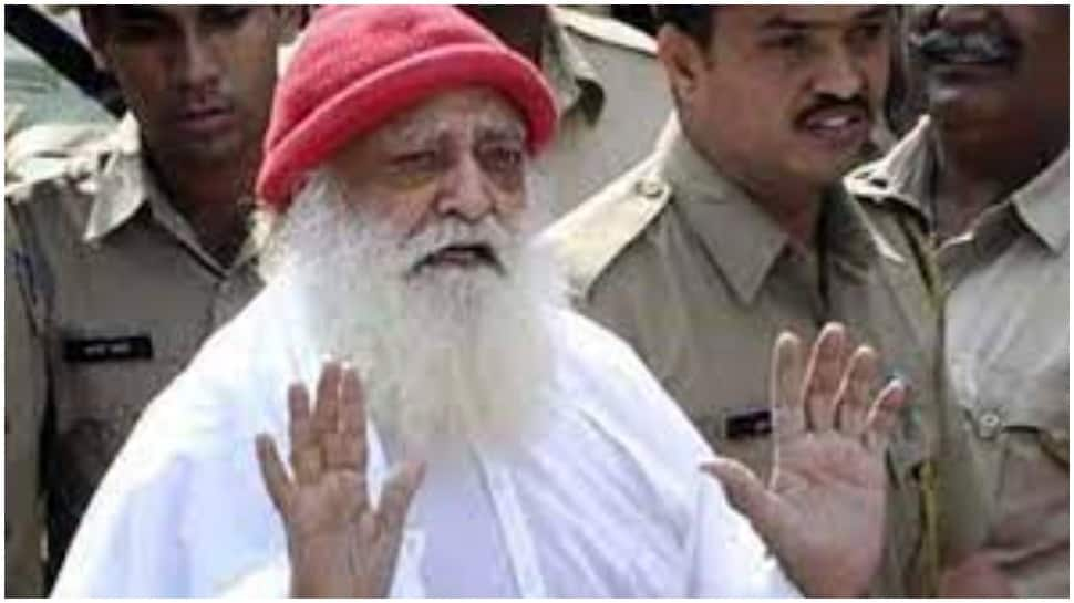 2013 Asaram Bapu case: Rape victim&#039;s father cites threat to him, family