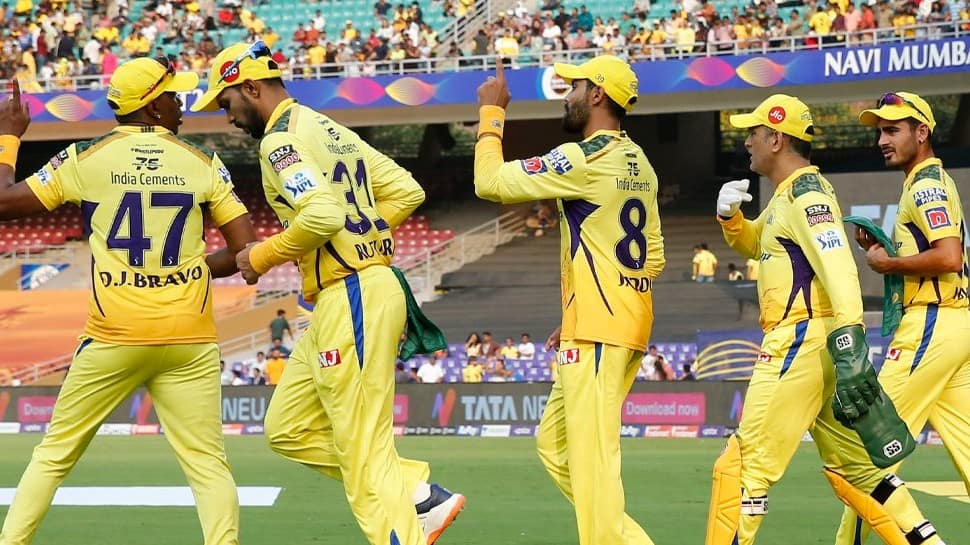 CSK brutally TROLLED by fans after eight-wicket loss to SRH, check reactions