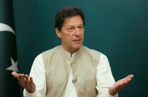 Imran Khan vacates Pak PM's official residence midnight