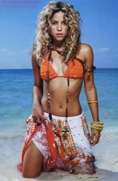 Shakira - Gerard Pique's girlfriend