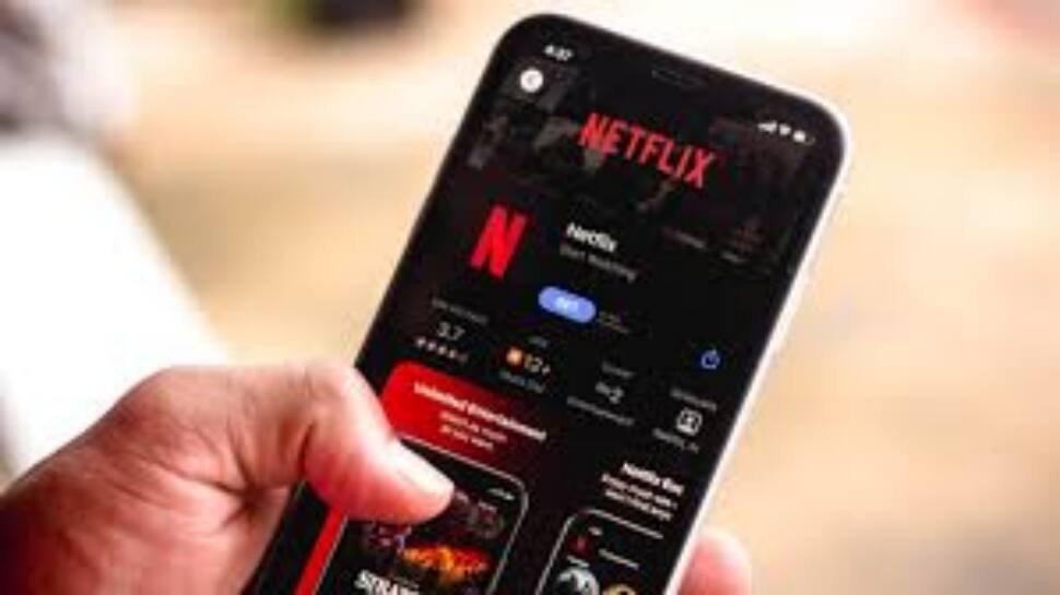 Netflix unveils &#039;Two Thumbs Up&#039; feature to improve recommendation