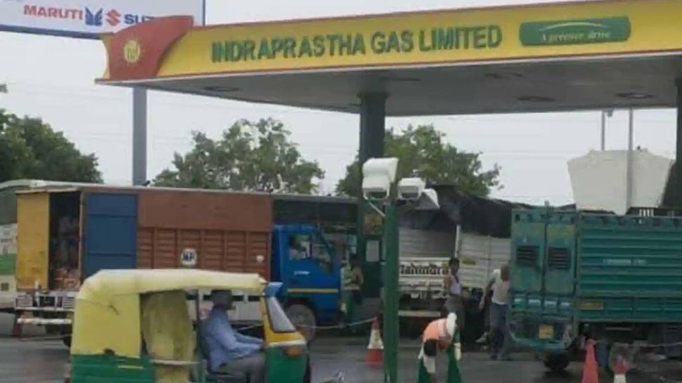 IGL hikes CNG prices in Delhi by Rs 2.5 per kg; PNG to cost more too
