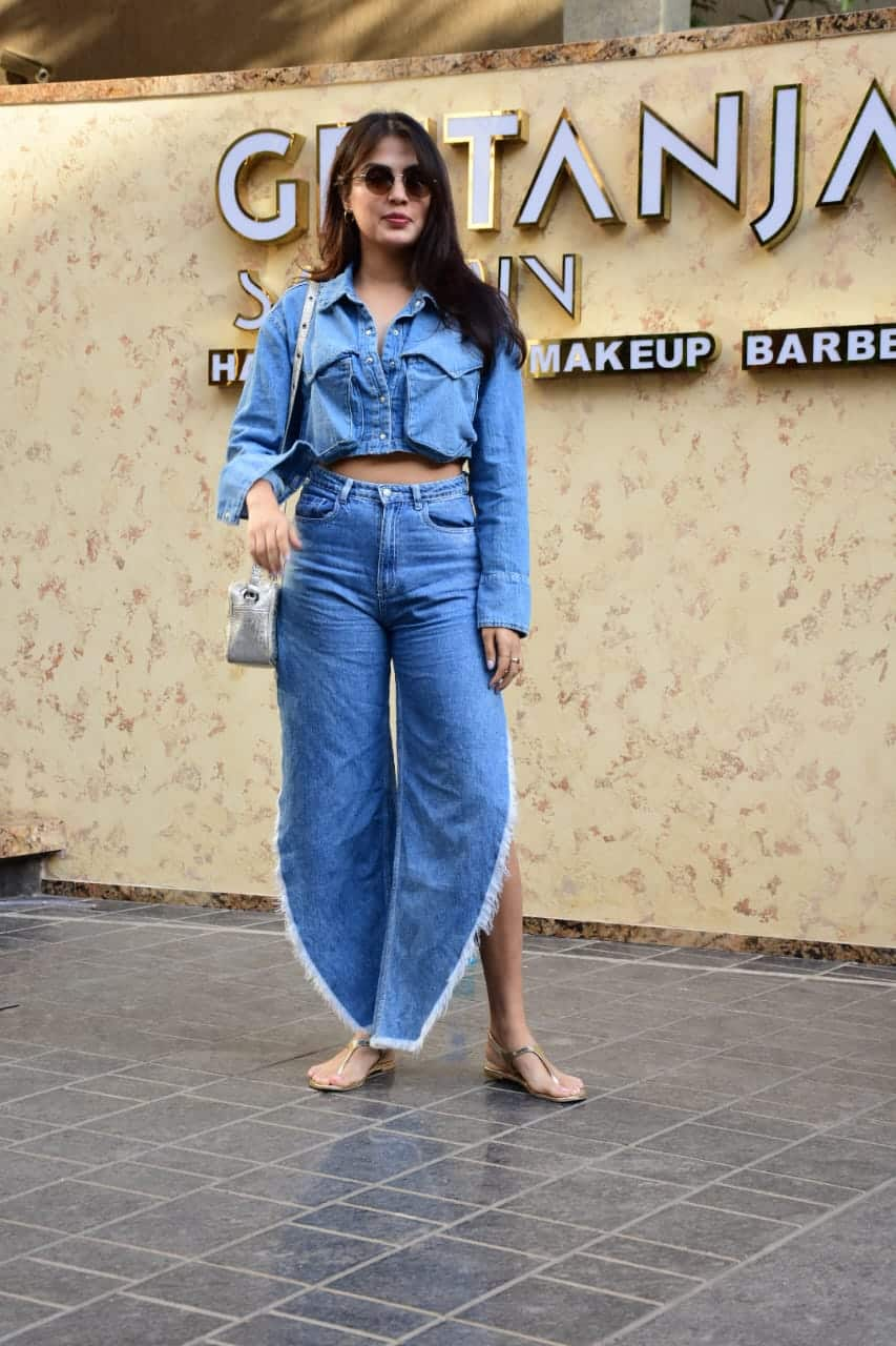 Rhea Chakraborty spotted outside salon in Bandra