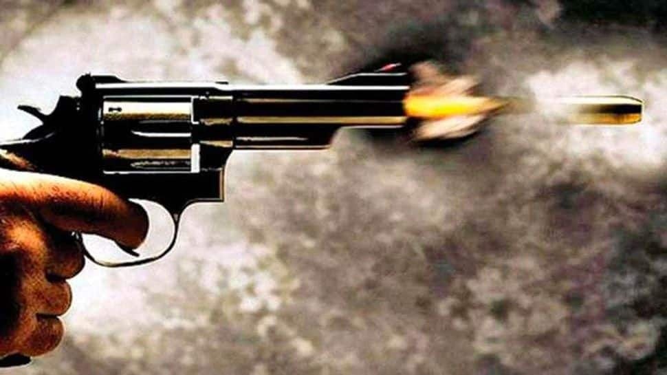 Shootout in Kolkata’s Bansdroni area, two people injured