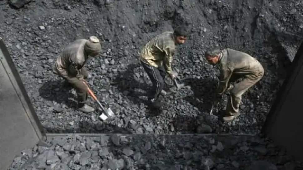 Several people feared trapped in abandoned coal mine collapse in Dhanbad