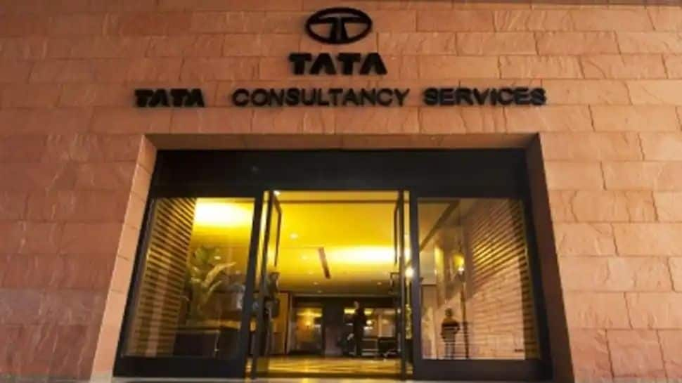 TCS Recruitment 2022: IT firm opens hiring for freshers, check last date, registration details