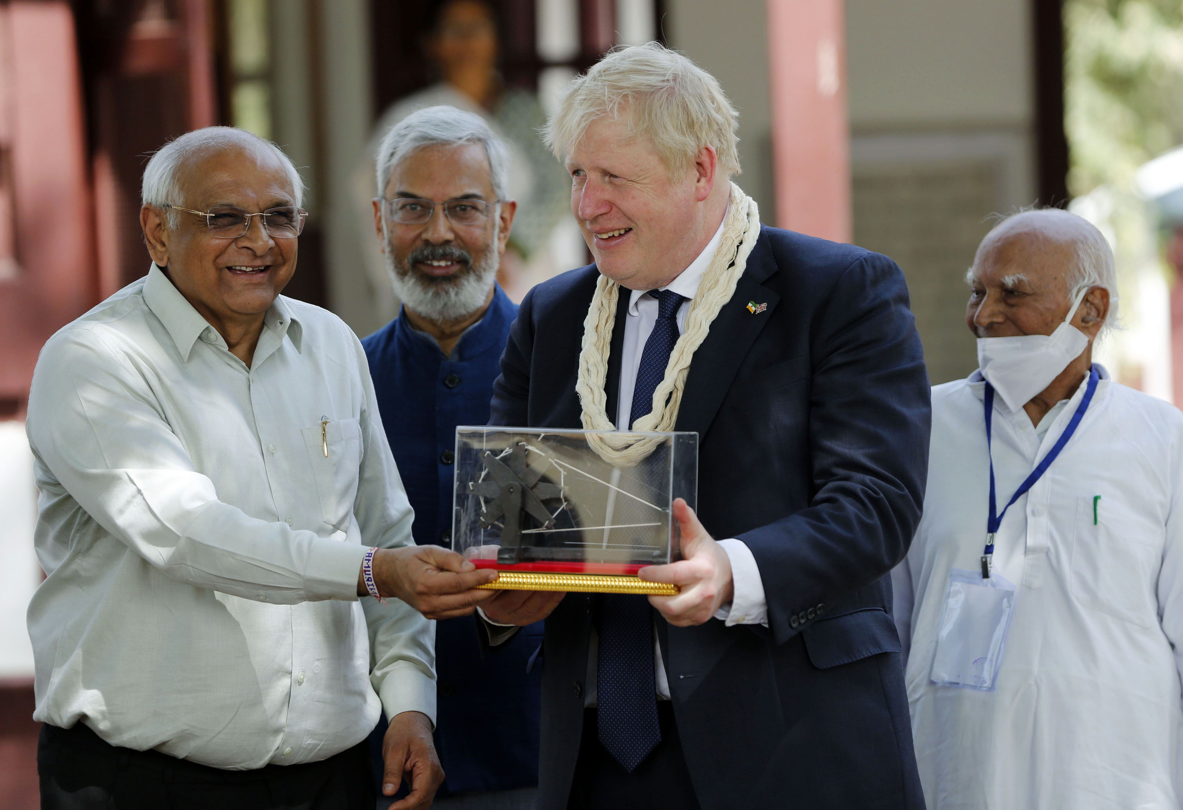 UK PM Boris Johnson received special gifts from India