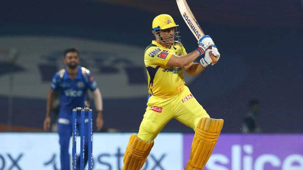 MS Dhoni is ultimate...: Irfan Pathan makes BIG statement ahead of PBKS vs CSK IPL 2022 clash