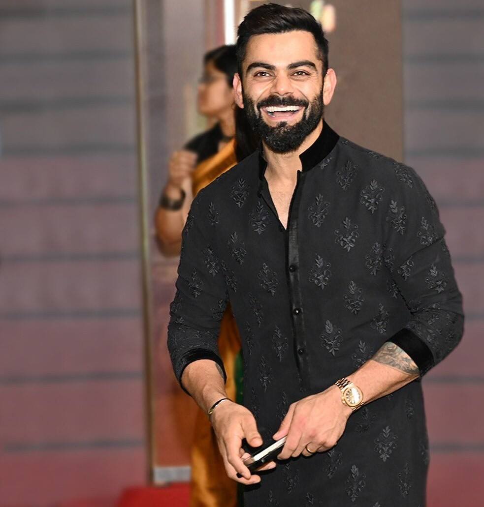 Virat Kohli smiling for the camera