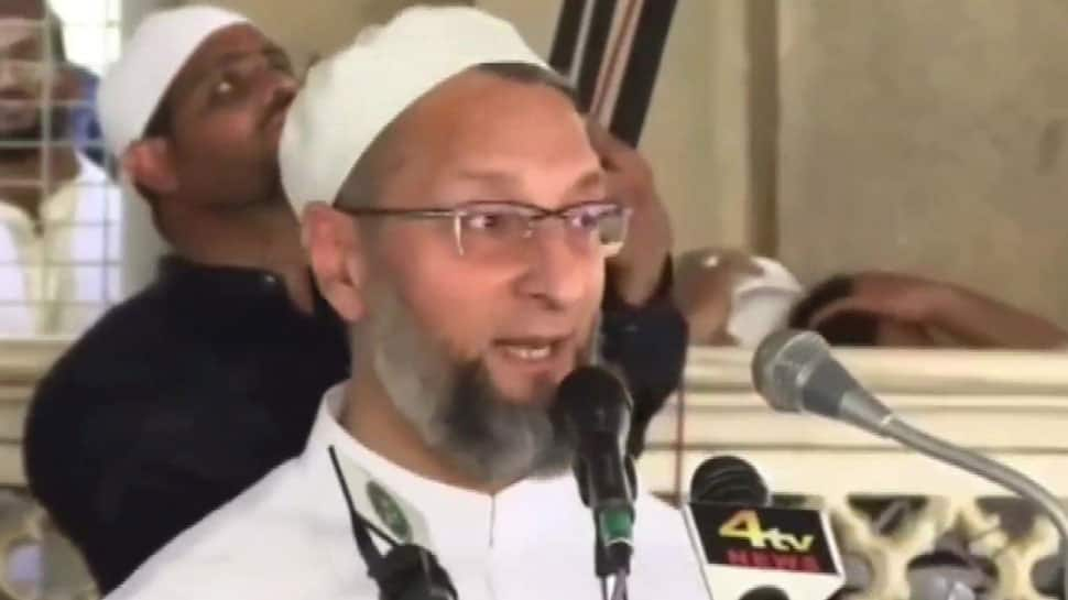 AIMIM chief Asaduddin Owaisi breaks down, says &#039;attempts are being made to wipe out Muslims&#039; - Watch