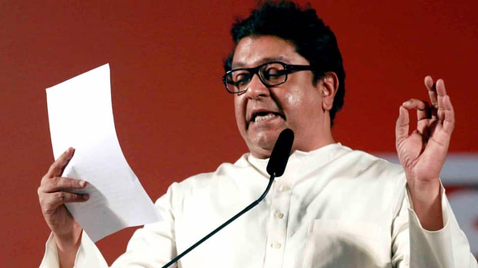 Raj Thackeray stays firm on his deadline to remove loudspeakers from mosques, says 'won't be responsible for what happens after May 3' at Aurangabad rally