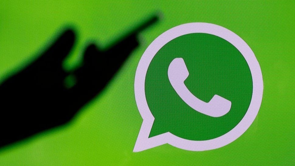 WhatsApp testing on showing status updates in chats list