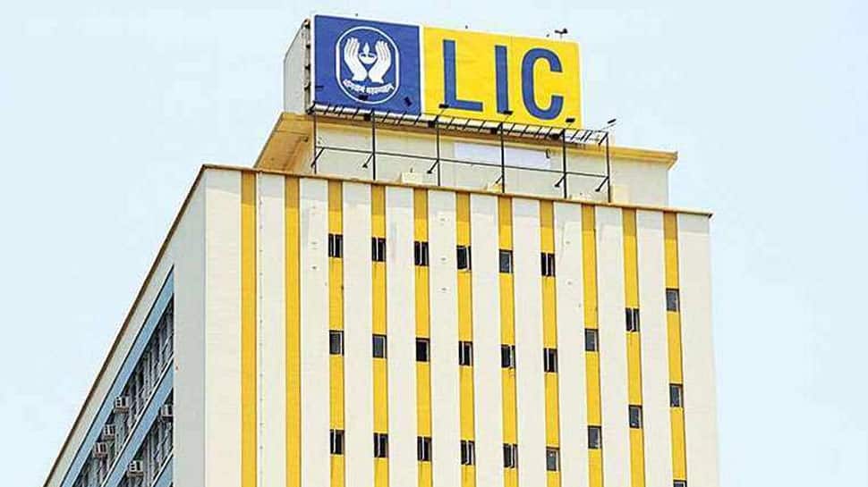 Ahead of LIC IPO on May 4, LIC raises Rs 5,627 crore from anchor investors