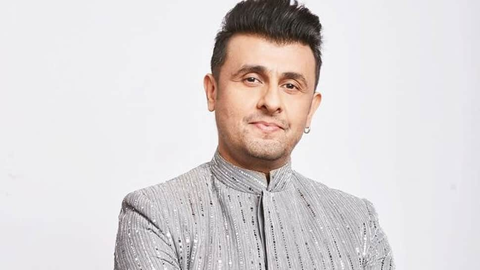 Sonu Nigam strongly reacts to Ajay Devgn-Kiccha Sudeep&#039;s Hindi National language debate, says &#039;why create disharmony in country?&#039;