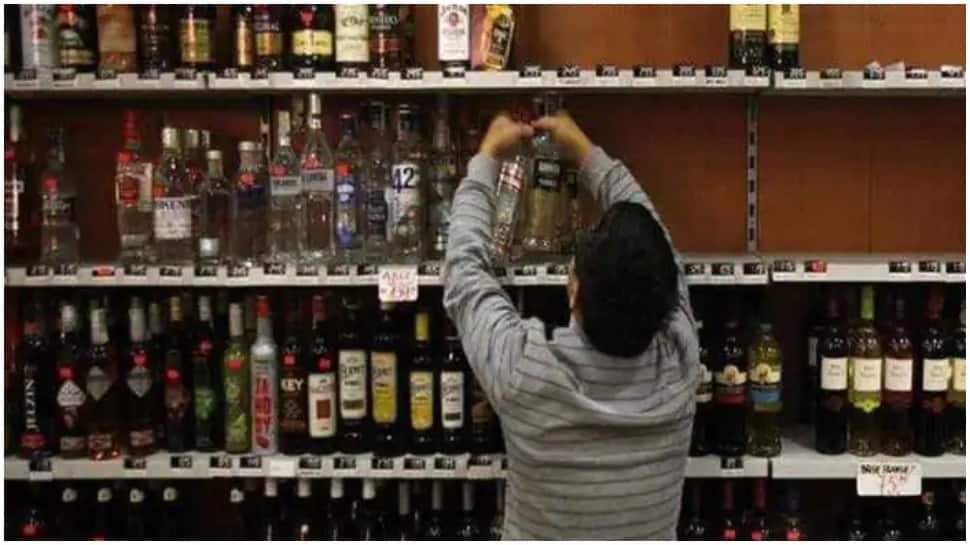Maharashtra to upgrade liquor shops in state soon; Here&#039;s what you can expect
