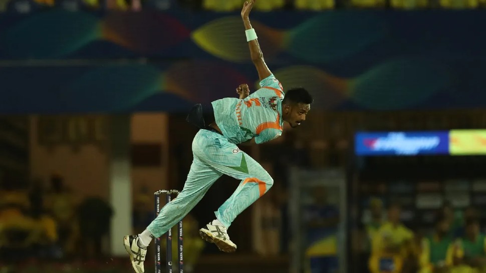 Lucknow Super Giants and Sri Lanka pacer Dushmantha Chameera's fastest ball was recorded at 147.9kph against the Delhi Capitals. (Photo: BCCI/IPL)