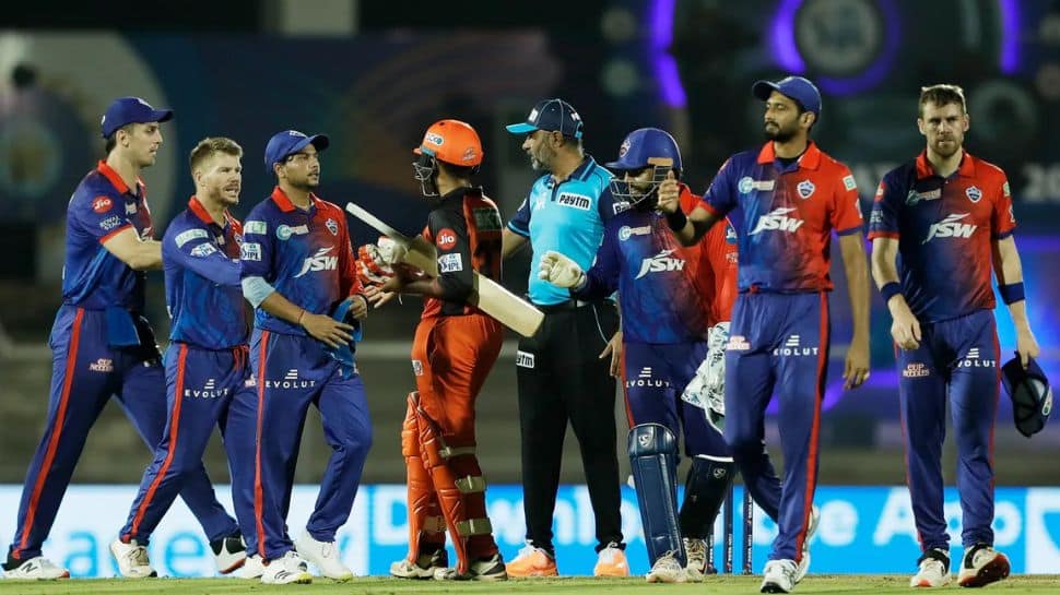 IPL 2022 Updated Points Table, Orange Cap and Purple Cap: Delhi Capitals jump to 5th spot, David Warner enters top 5