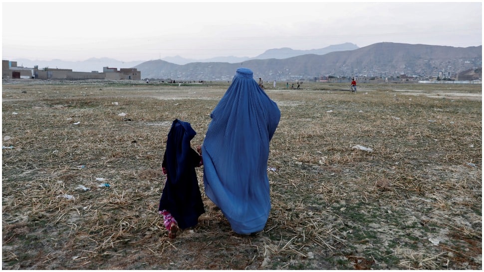 Taliban makes covering of faces mandatory for women in public, say burqa is best
