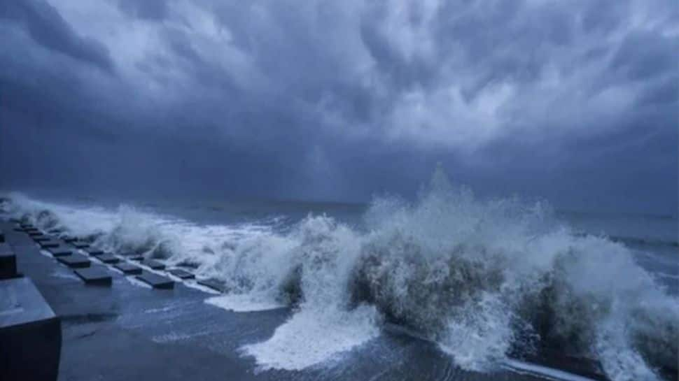 Cyclone Asani won&#039;t make landfall in Odisha,  Andhra Pradesh but move parallel to coast: IMD